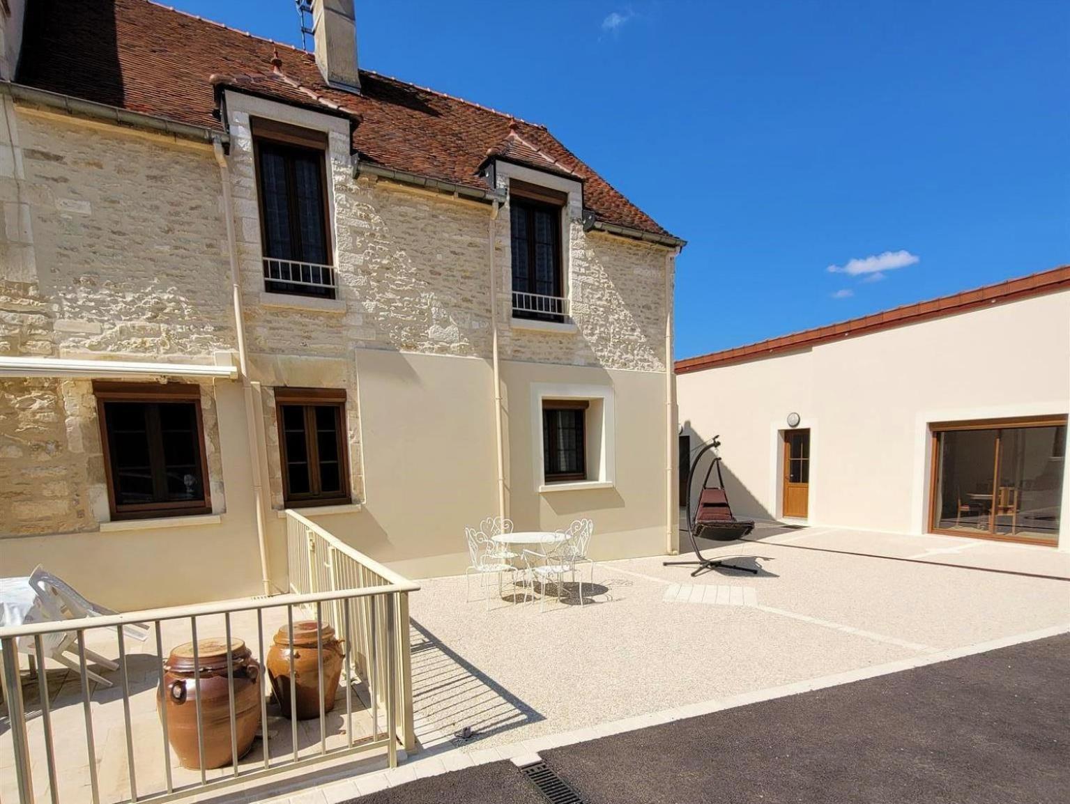 Le Domaine Des Gemmes Bed & Breakfast Tissey Exterior foto